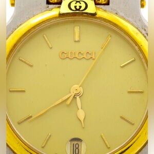 Vintage Gucci 9000M One Size Silver Gold Two-Tone Watch Authentic
